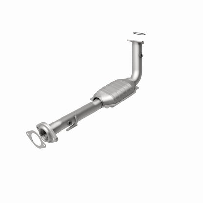 MagnaFlow Direct Fit Catalytic Conv 02-06 Cadillac Escalade / 02-06 GM Yukon (Inc Denali) 6.0L P/S