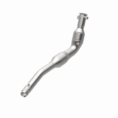 MagnaFlow Direct Fit Catalytic Converter 2014-2016 Land Rover LR4 V6 3 OEM Underbody