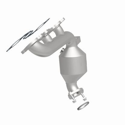 MagnaFlow Direct Fit Catalytic Converter 04-06 Toyota Sienna 3.3L
