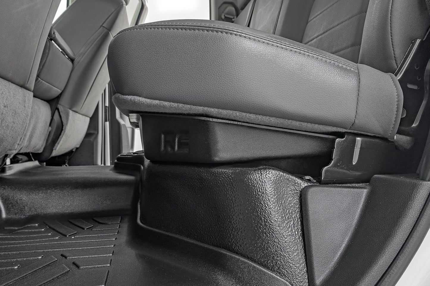Under Seat Storage | Quad/Crew Cab | Ram 1500 (02-18)/2500 (11-26) 
