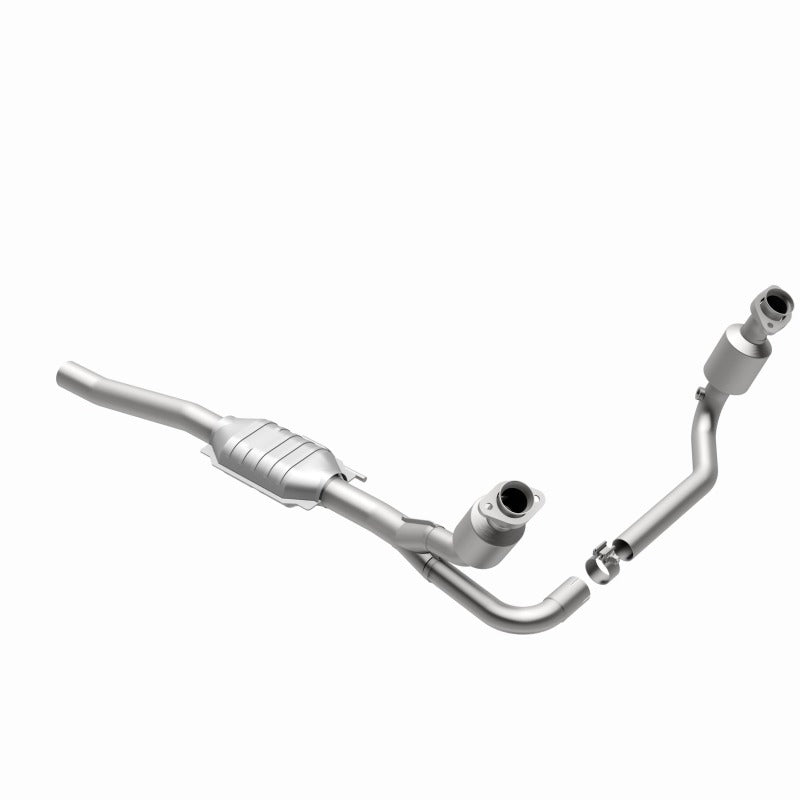 MagnaFlow Direct Fit Catalytic Converter 00-03 Dodge Dakota 2WD 4.7L