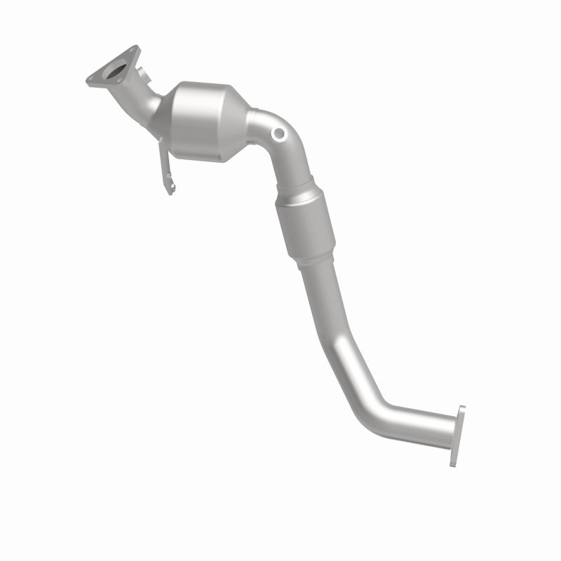 MagnaFlow Direct Fit Catalytic Converter 07 VW Touareg 3.6L Rear close