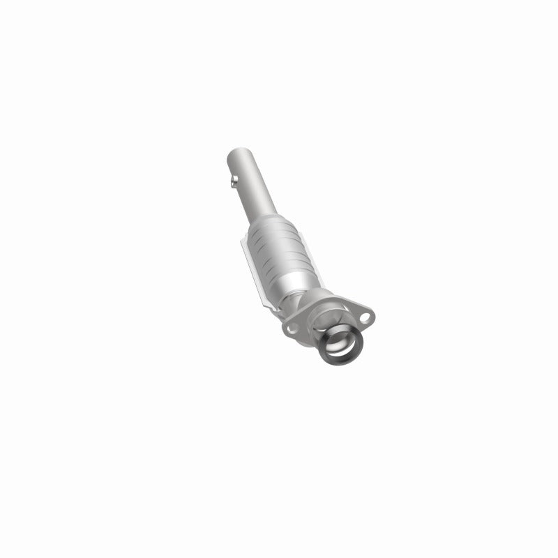 MagnaFlow Direct Fit Catalytic Converter 96 Buick LeSabre 3.8L