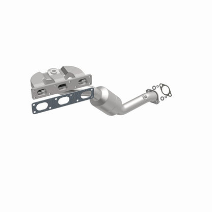 MagnaFlow Direct Fit Catalytic Converter 04-05 BMW 530i 3.0L Rear Ma