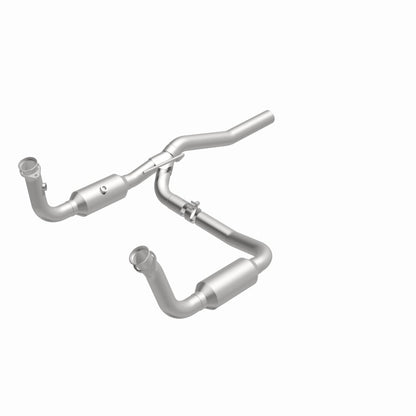 MagnaFlow Direct Fit Catalytic Converter 2009-2012 Dodge Nitro 3.7L Underbody