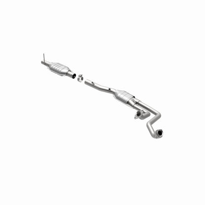MagnaFlow Direct Fit Catalytic Converter 96 Ford F-150 4.9L I-6