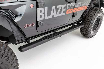 5 Inch 1000 Series Side Steps with Mounting Brackets Kit Textured Black 2018-2026 Jeep Wrangler Go Rhino