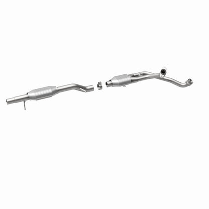 MagnaFlow DF Cat Conv 87-93 Ford Bronco 4.9L/87-95 F-150/F-250 (Non SD)/F-350 (Non SD) PU 4.9L (CA)