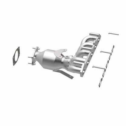 MagnaFlow Direct Fit Catalytic Converter 01-05 Volvo S60 2.4L Manifold