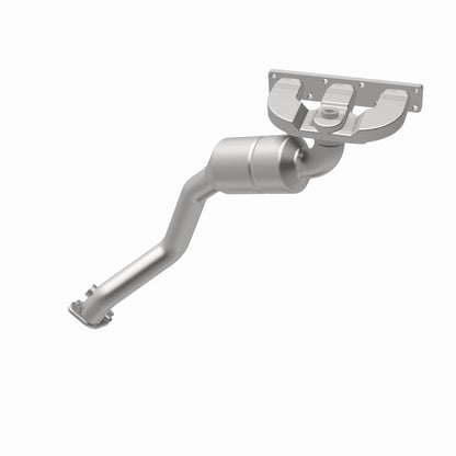 MagnaFlow Direct Fit Catalytic Converter BMW 5 01-03 front