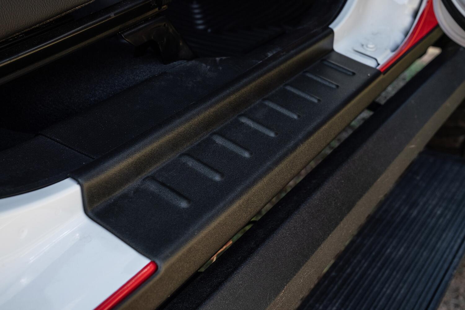Trail Armor Rocker Panel For 2020-2023 Jeep Gladiator, Incl. Side Panels/Sill Plate Cover Bushwacker