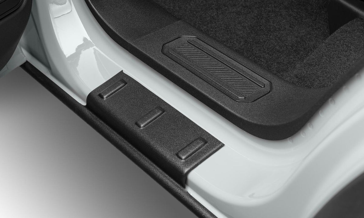 Black Trail Armor Rocker Panel And Sill Plate Covers For 2021-2023 Ford Bronco 4 Door Incl. Side Panels/Sill Plate Cover Bushwacker