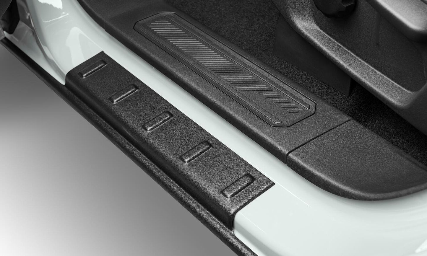 Black Trail Armor Rocker Panel And Sill Plate Covers For 2021-2023 Ford Bronco 4 Door Incl. Side Panels/Sill Plate Cover Bushwacker