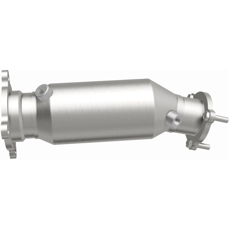 MagnaFlow Direct Fit Catalytic Converter 2012-2014 Audi A6 2.0L