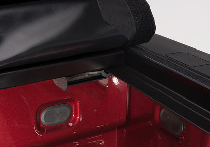 Pro X15 Tonneau Cover Black 2005-2021 Nissan Frontier/2009-2012 Suzuki Equator Truxedo