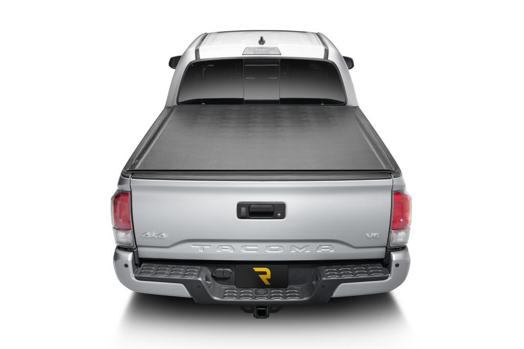 Sentry Tonneau Cover Black 2022-2026 Toyota Tundra 6 Foot 7 Inch Bed Truxedo
