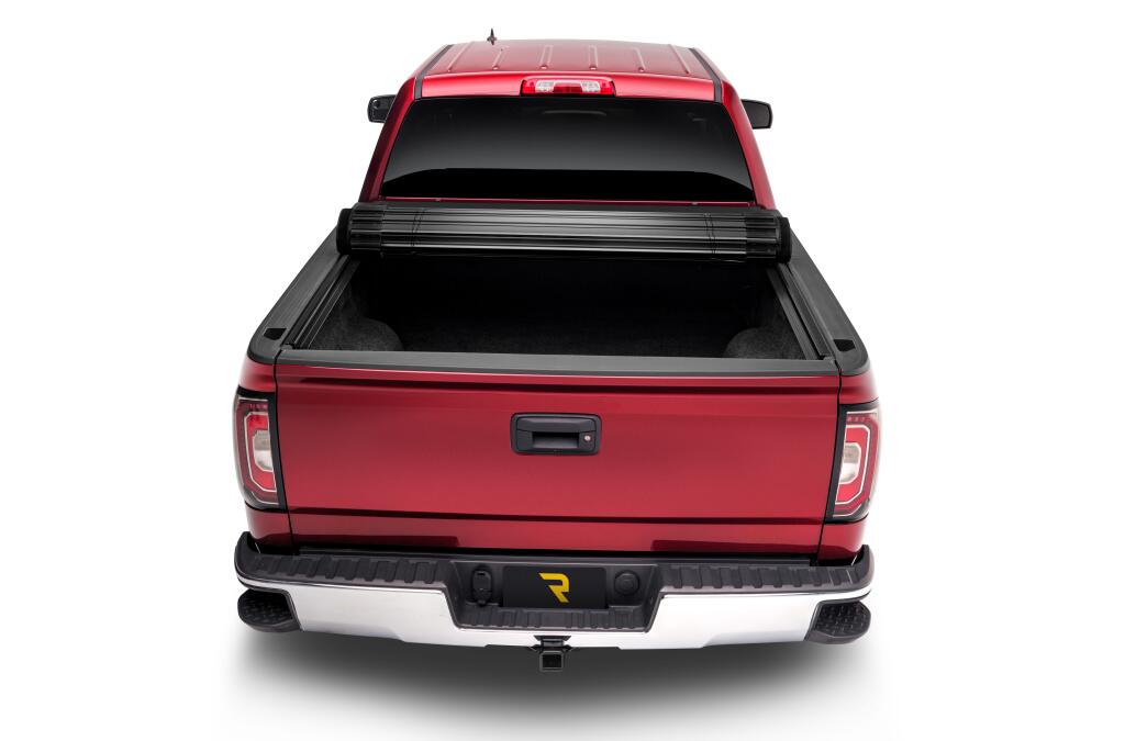 Sentry CT Tonneau Cover Black 2007-2013 Silverado/Sierra 1500/2007-2014 2500 HD/3500 HD Truxedo