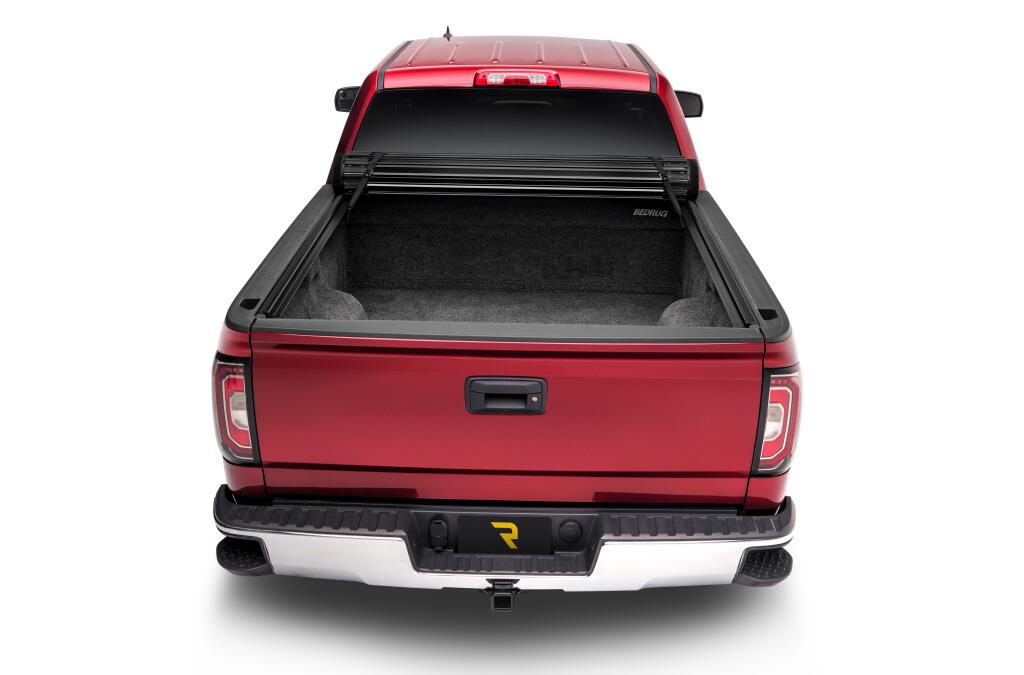 Sentry CT Tonneau Cover Black 2007-2013 Silverado/Sierra 1500/2007-2014 2500 HD/3500 HD Truxedo