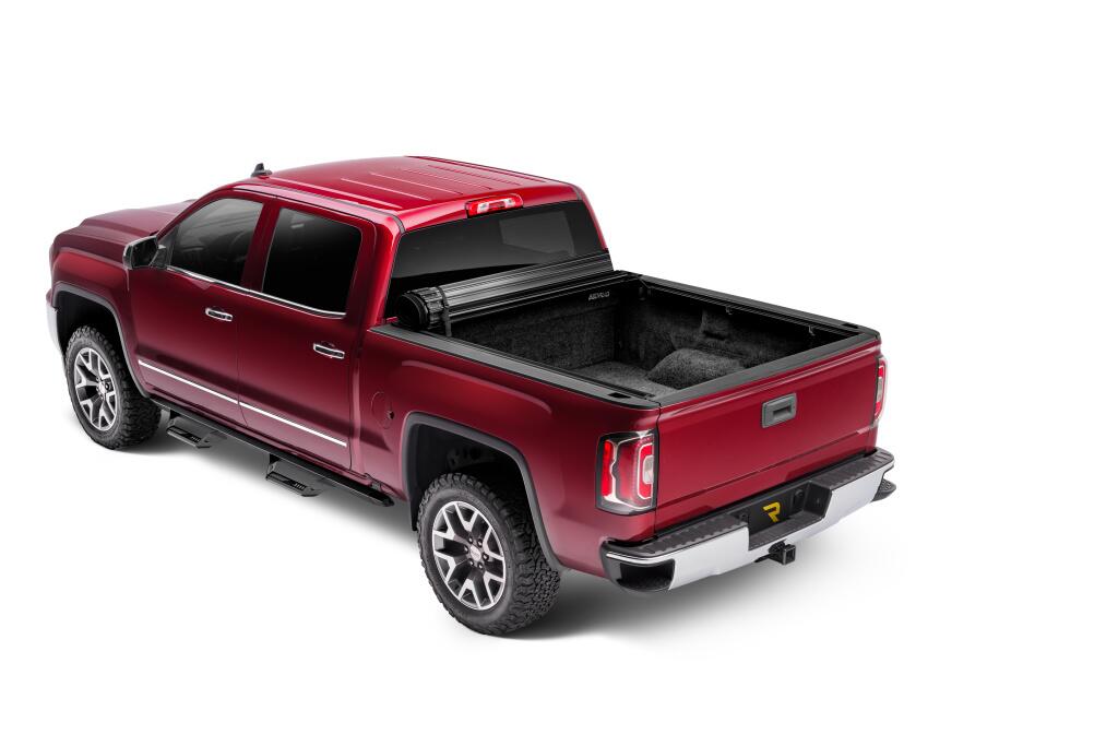 Sentry CT Tonneau Cover Black 2007-2013 Silverado/Sierra 1500/2007-2014 2500 HD/3500 HD Truxedo