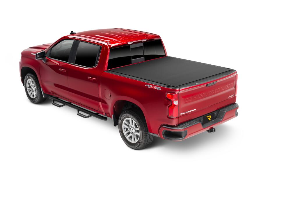 Sentry CT Tonneau Cover Black 2020-2026 GMC Sierra (with CarbonPro Bed) 5 Foot 9 Inch Bed Truxedo