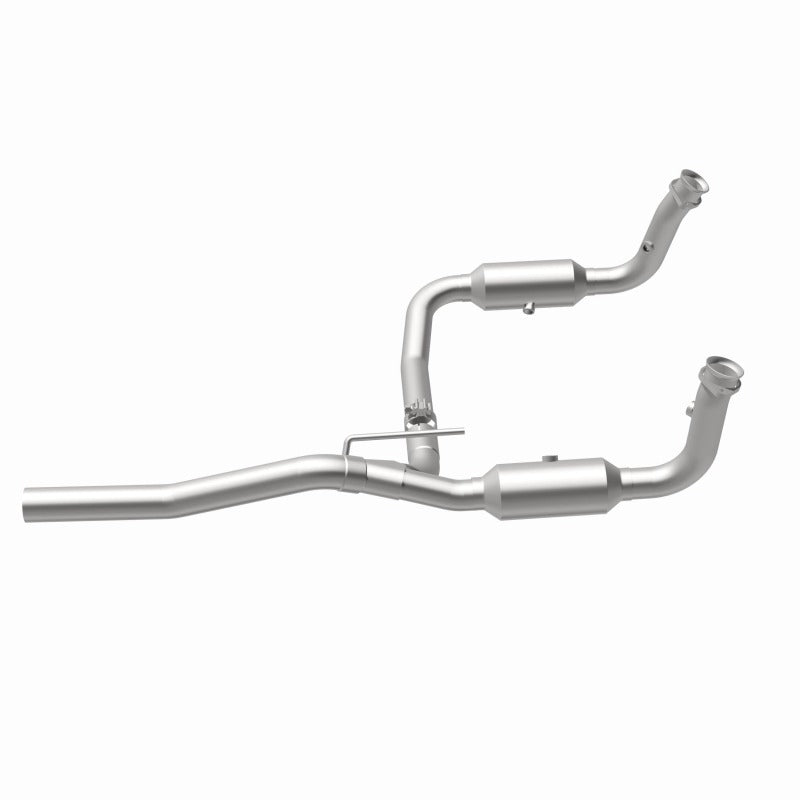 MagnaFlow Direct Fit Catalytic Converter 2009-2012 Dodge Nitro 3.7L Underbody