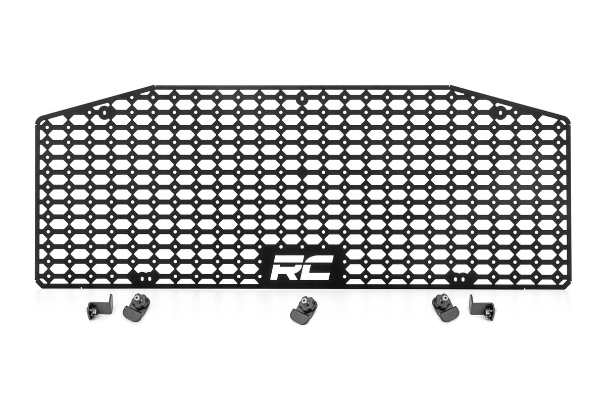 17-23_defender_rear_molle_panel-97077.jpg