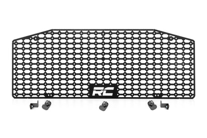 17-23_defender_rear_molle_panel-97077.jpg