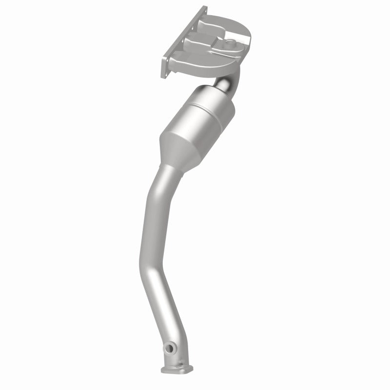 MagnaFlow Direct Fit Catalytic Converter BMW 5 01-03 front