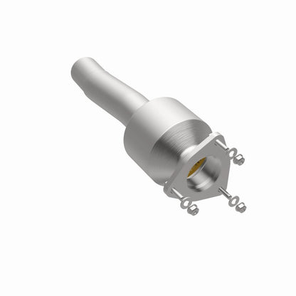 MagnaFlow 15-17 Discovery Sport L4 2 OEM Underbody Direct Fit Converter