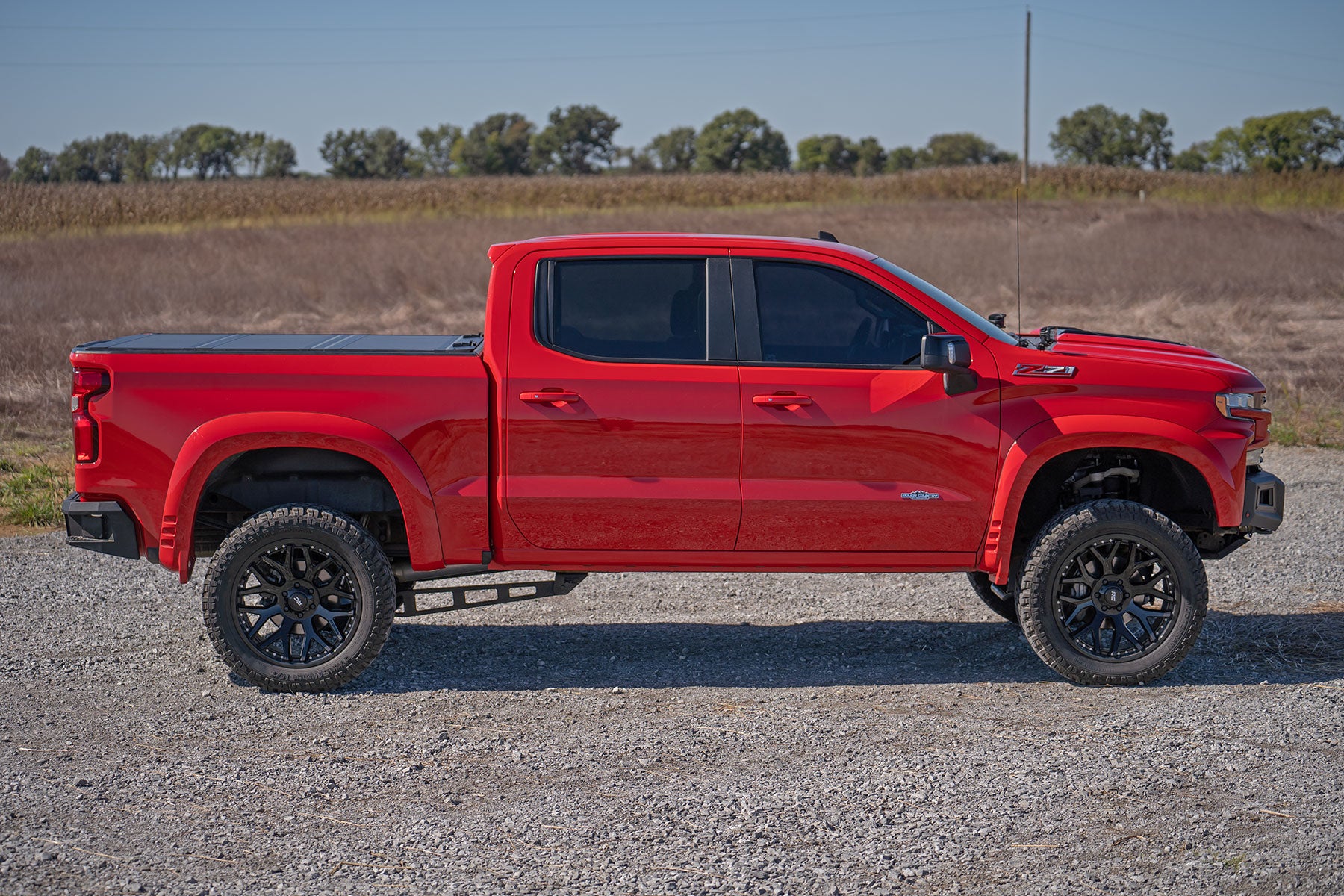 Hard Tri-Fold Flip Up Bed Cover | 5'10" Bed | Chevy/GMC Sierra 1500 (19-26)/Silverado 1500 (19-26) 