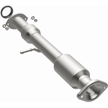 MagnaFlow Direct Fit Catalytic Converter 14-15 Toyota Highlander 3.5L