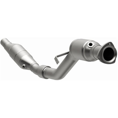 MagnaFlow Direct Fit Catalytic Converter 04-06 Audi S4 4.2L