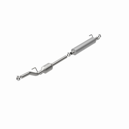 MagnaFlow Direct Fit Catalytic Converter 2002-2006 Sprinter 2500 2.7 L Underbody