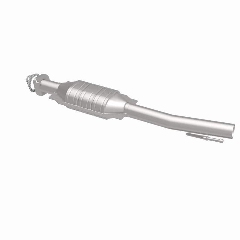 MagnaFlow Direct Fit Catalytic Converter 01-04 Ford Escape 3.0L Rear / 01-04 Mazda Tribute 3.0L Rear