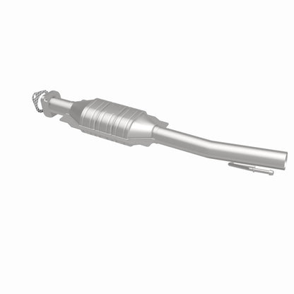 MagnaFlow Direct Fit Catalytic Converter 01-04 Ford Escape 3.0L Rear / 01-04 Mazda Tribute 3.0L Rear