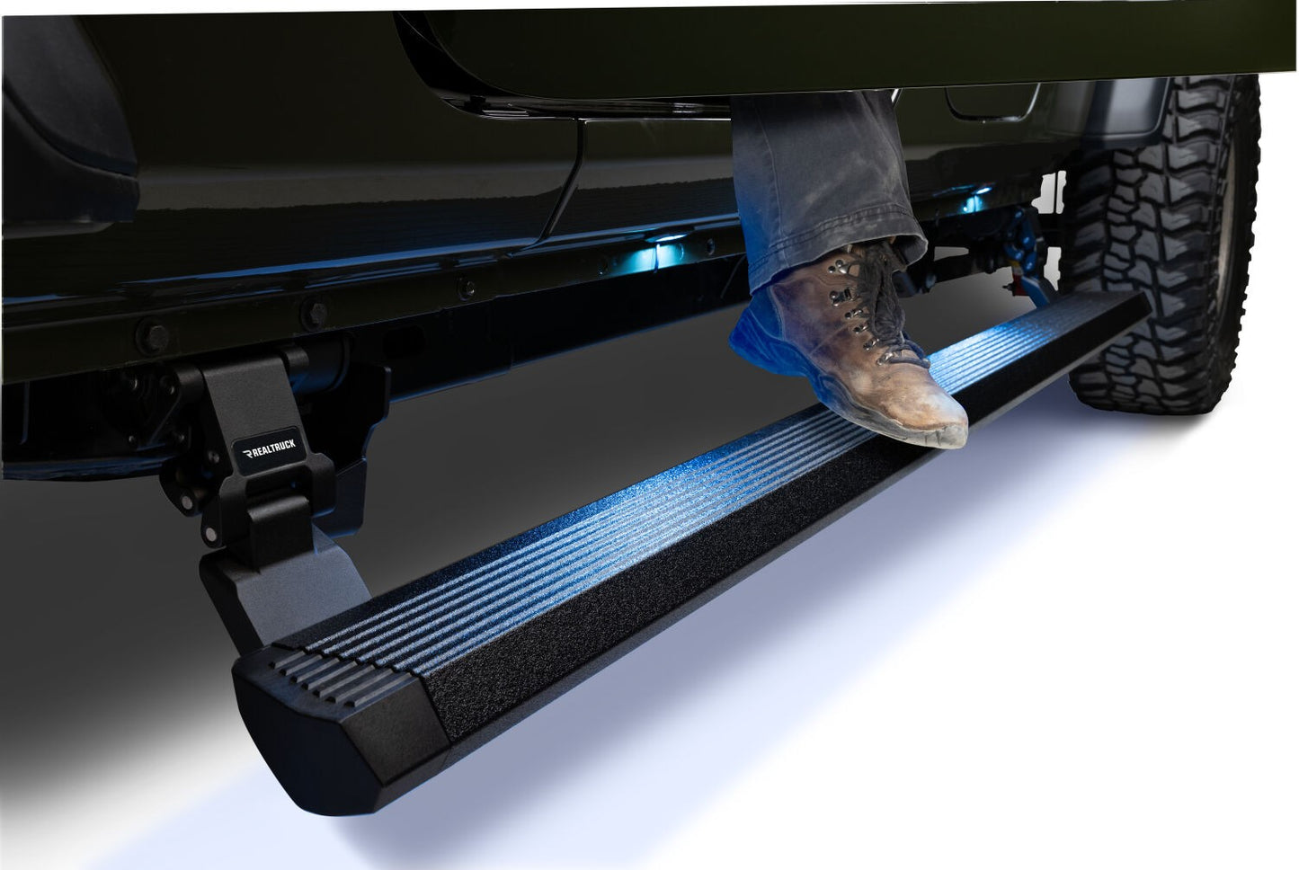RealTruck VoltStep Electric Running Board Kit Protective Bedliner Coating 2021-2025 Jeep Gladiator Go Rhino