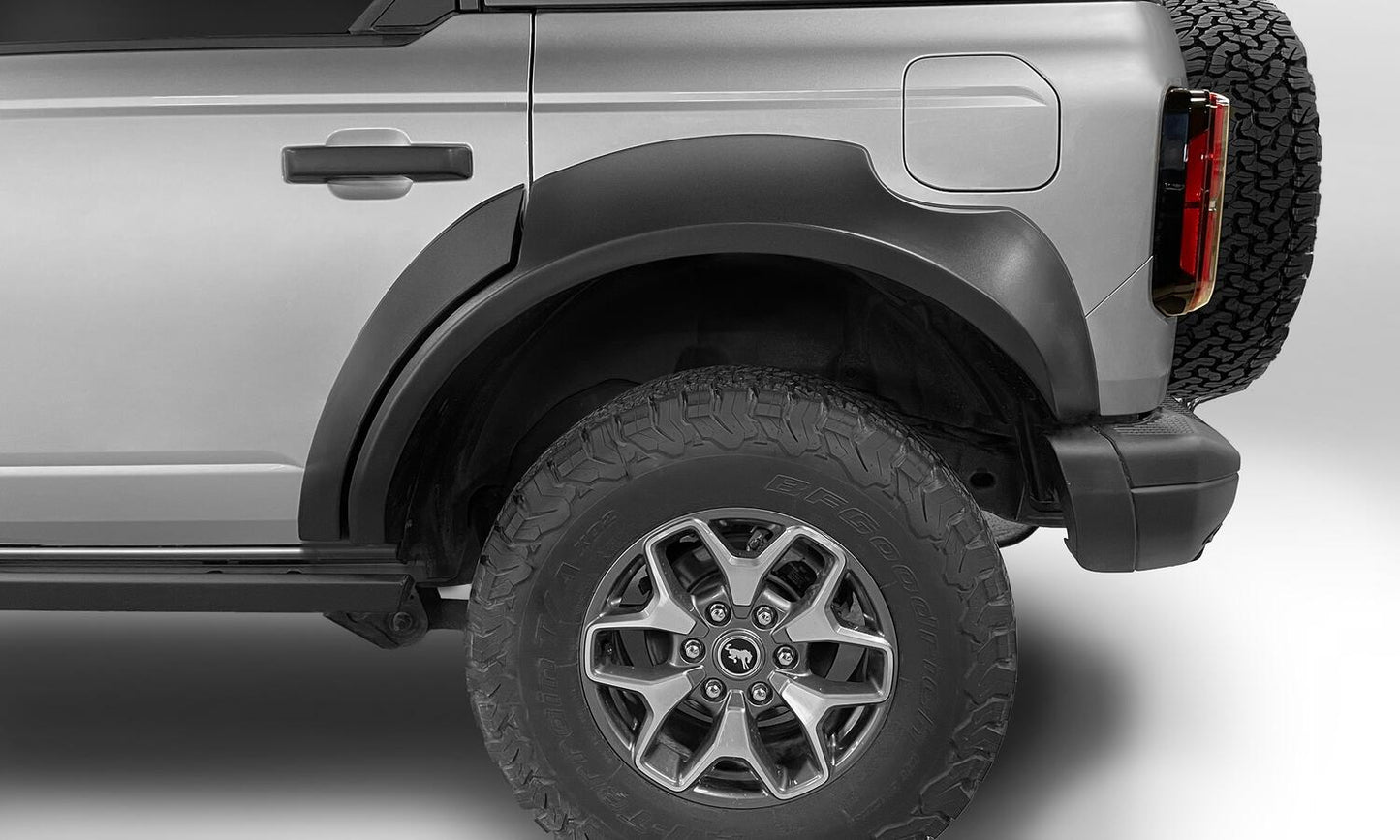 Black Extendafender Style Smooth Finish 4-Piece Fender Flare Set For 2021-2023 Ford Bronco, 4-Dr Bushwacker