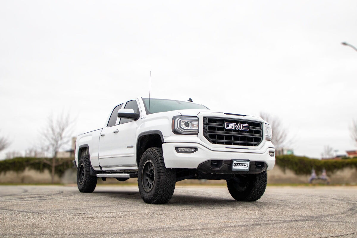 3-Inch Performance Leveling Kit With Fox 2.0 Ifp Shocks for 2007-2018 Silverado/Sierra 1500 2WD/4WD With OEM Cast Steel Control Arms Cognito