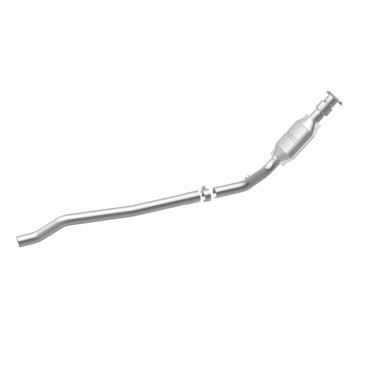 MagnaFlow Direct Fit Catalytic Converter 96-00 Caravan 3.0L