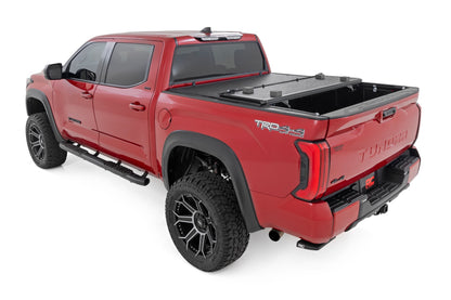 Hard Low Profile Bed Cover | 5'7" Bed | Cargo Mgmt | Toyota Tundra (22-26)
