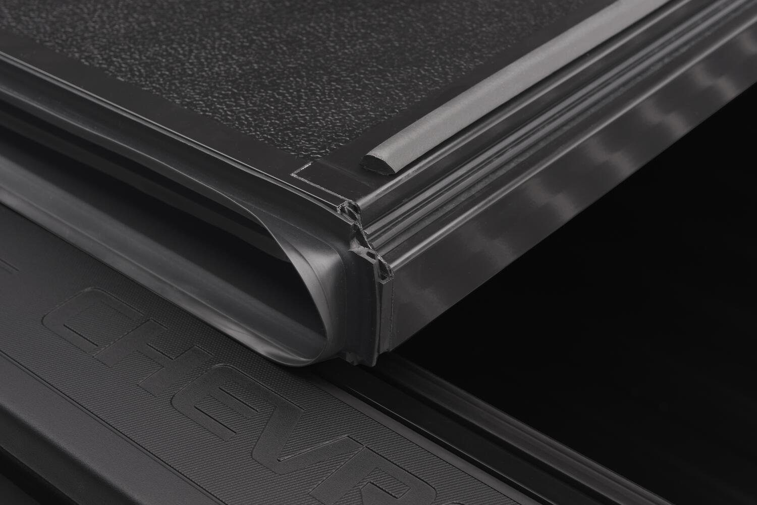 BAKFlip G2 Hard Folding Truck Bed Cover 2014-2018 (2019 Legacy/Limited) Chevy Silverado/Sierra 1500/2015-2019 2500 HD/3500 HD 6 Foot 6 Inch Bed BAK