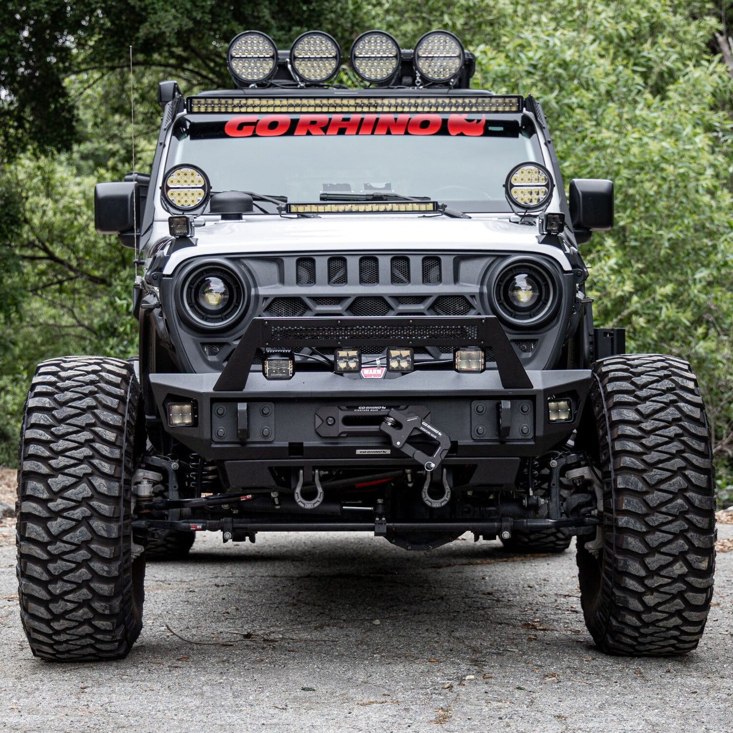Trailline Front Stubby Bumper Textured Black 2018-2026 Jeep Wrangler JL 2020-2025 Jeep Gladiator Go Rhino