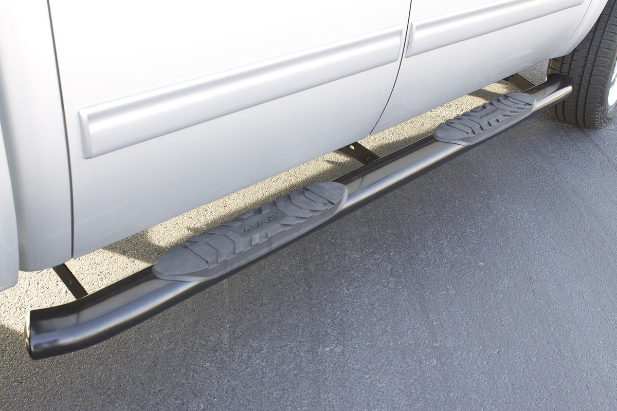5 Inch Oval Curved Nerf Bars Black 2001-2014 Silverado/Sierra 1500 HD /2500 HD/3500 HD Crew Cab Lund