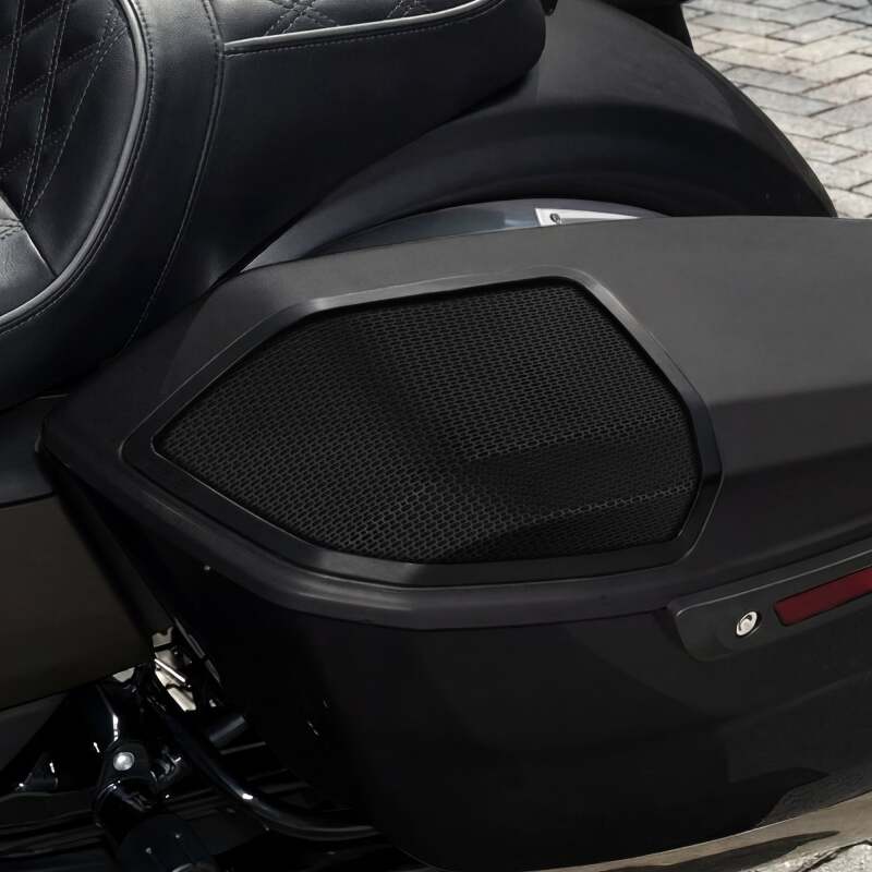 DS18 Harley-Davidson 2024 Speaker Bag Conversion Kit 6x9 Cut Outs Grilles & Harnesses Included