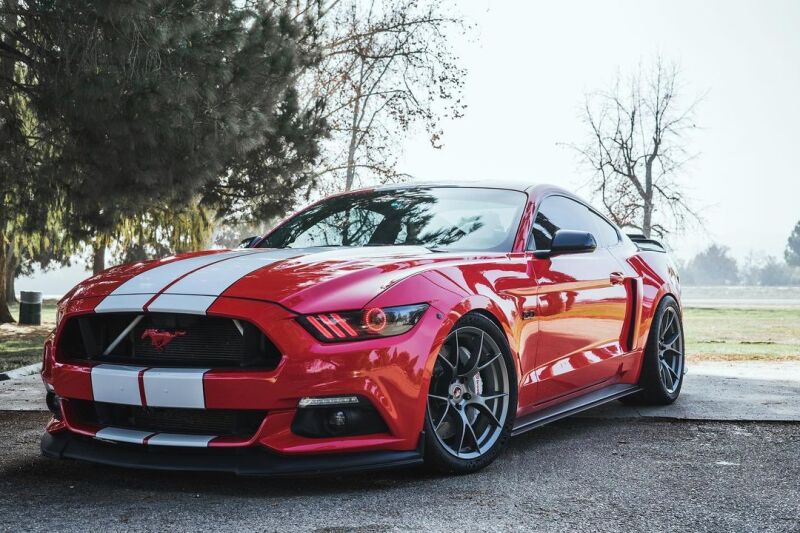 Oracle 15-17 Ford Mustang V6/GT/Shelby DRL w/ Halo Kit - ColorSHIFT w/ BC1 Controller