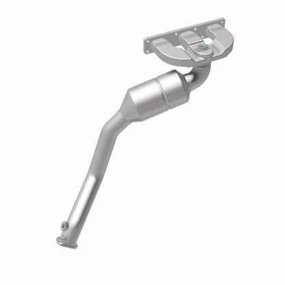 MagnaFlow Direct Fit Catalytic Converter BMW 5 01-03 front