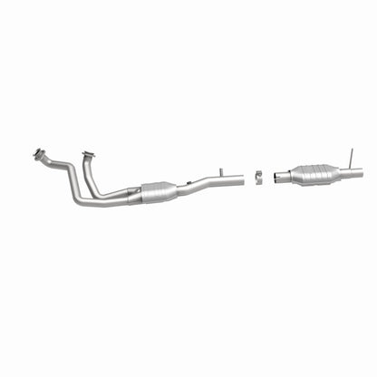 MagnaFlow Direct Fit Catalytic Converter 96 Ford F-150 4.9L I-6