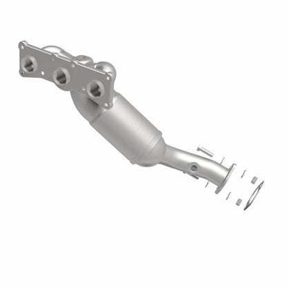 MagnaFlow Direct Fit Catalytic Converter California Grade 09-10 BMW 528i L6 3.0L