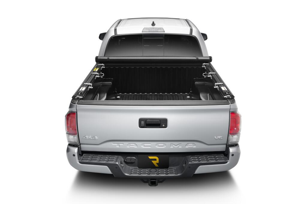 TruXport Tonneau Cover Black 1995-1998 Toyota T-100 X-Cab/1999-2006 Tundra 6 Foot 2 Inch Bed without Bed Caps Truxedo