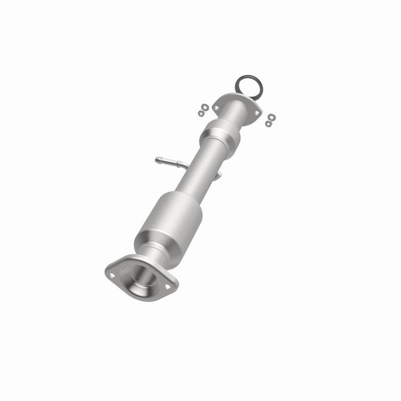 MagnaFlow Direct Fit Catalytic Converter 14-15 Toyota Highlander 3.5L